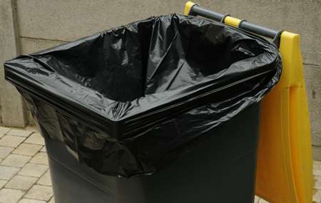 Image de HOUSSE BD 340L NOIR 30µ-1350x1350-6340